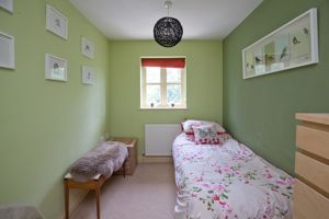 Bedroom- click for photo gallery